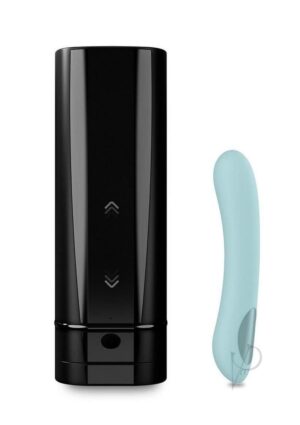 Lightweight Male Masturbator With Silicone Vibrator Turquoise