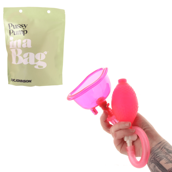 Curved Suction Pussy Pump In A Bag Pink