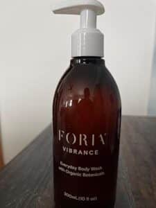Everyday Body Wash with Organic Botanicals 10 fl oz photo review