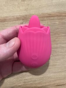 Skins Rose Buddes Rose Flix Oral Sex Vibrator photo review